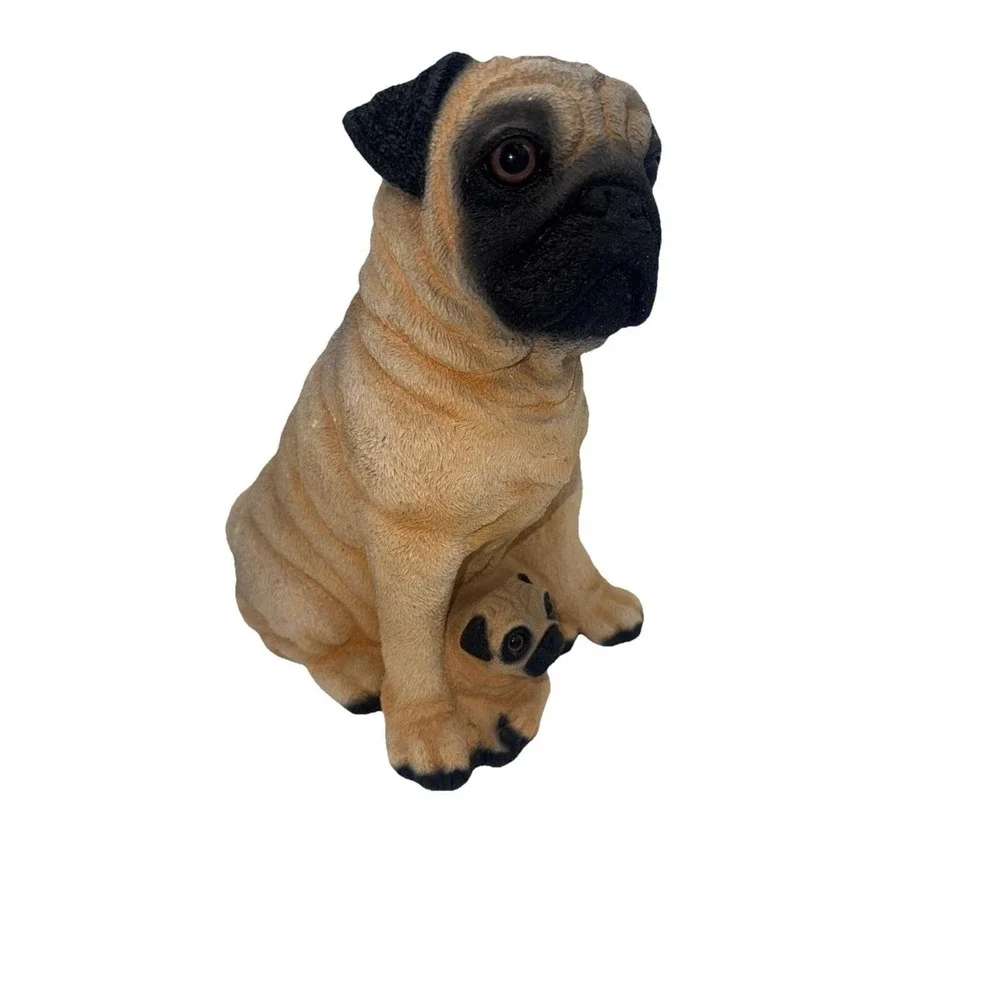Mama Pug And Baby Bank